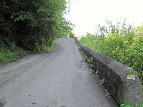 Stück der alten Bundesstrasse