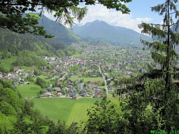 vorne Nüziders, hinten Bludenz