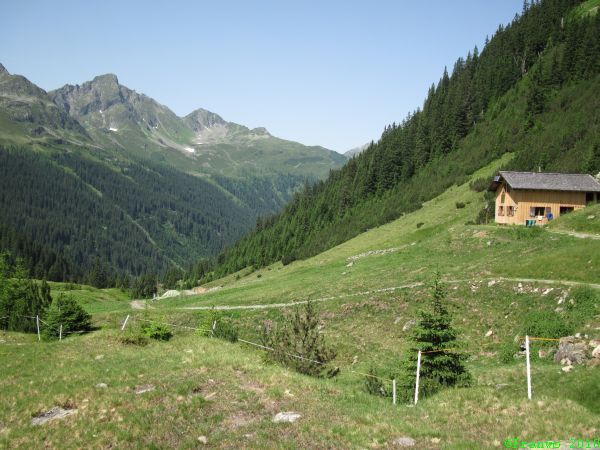 Putzkammeralpe mit Bilck auf Scheimersch