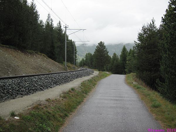 Entlang der rhätischen Bahn