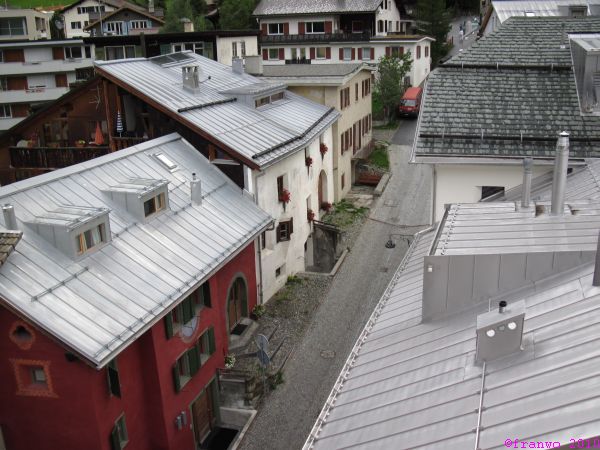 Über den Dächern von Pontresina