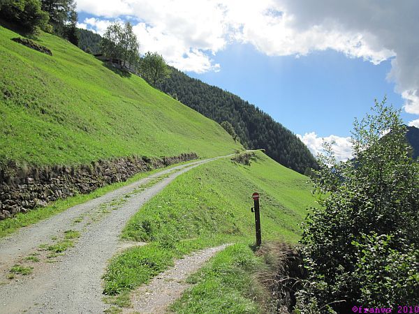 Weg nach Barghi