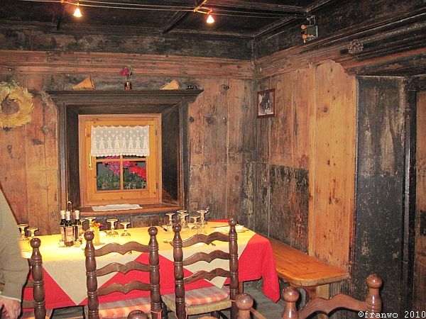300 Jahre alter Gastraum, Goethe sass auch schon hier